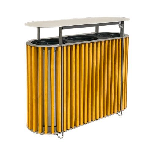 Trojkoš kôš drevený so strieškou 3 x 50 l